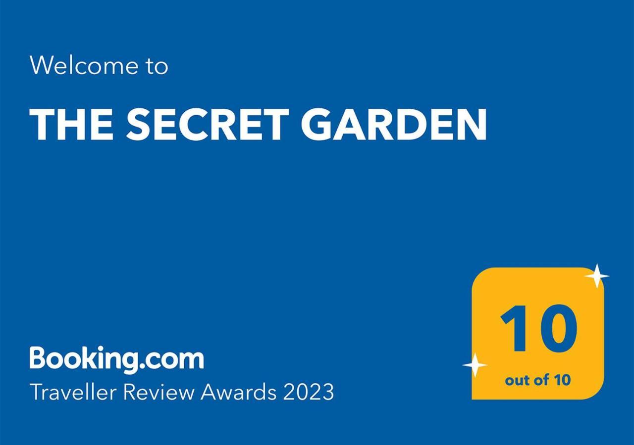 Вілла The Secret Garden Форца-д'Аґро Екстер'єр фото